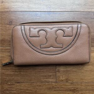 Tory Burch Leather Zip Wallet
